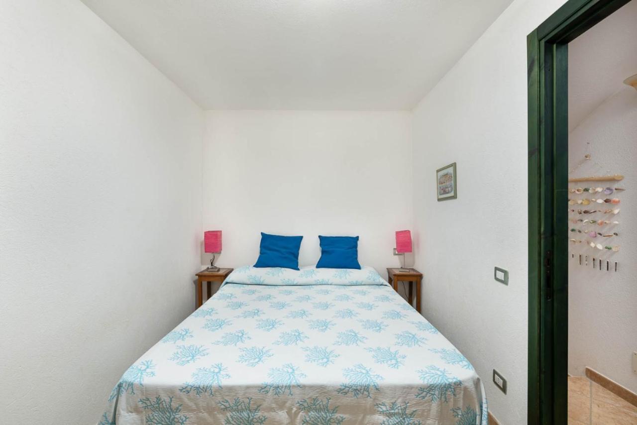 Villa Gaia - Dall'Alba Al Tramonto - Торре-делле-Стелле Экстерьер фото